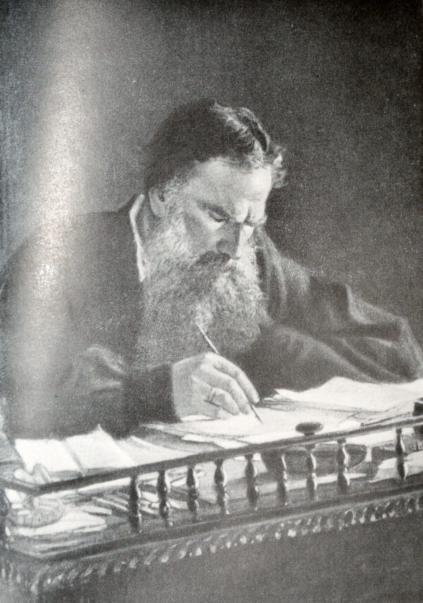 Лев Николаевич Толстой. Портрет работы Н. Н. Ге. 1884 год.
